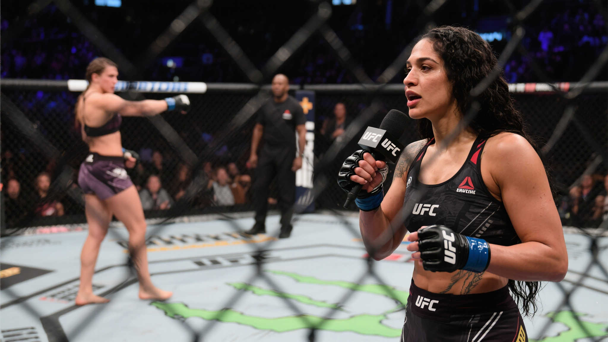 第1669期 女武神莱拉复仇归来 罗克珊-佩雷兹赢得合约阶梯大赛入场券